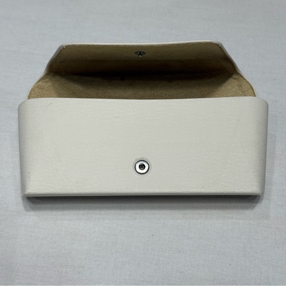 Michael Kors Cream Glasses Case - Picture 7 of 7